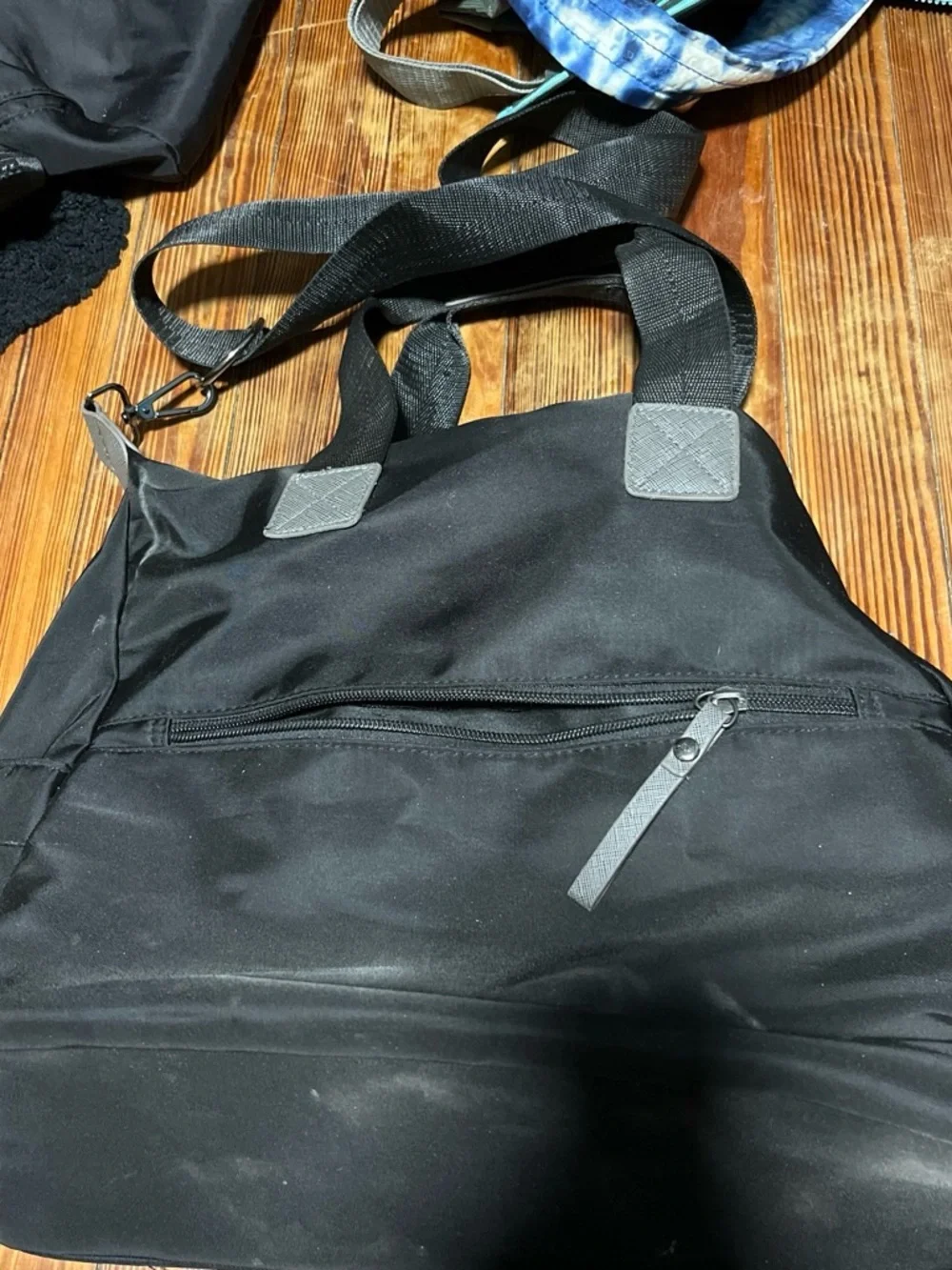 Black Multi-Pocket Travel Tote Bag by